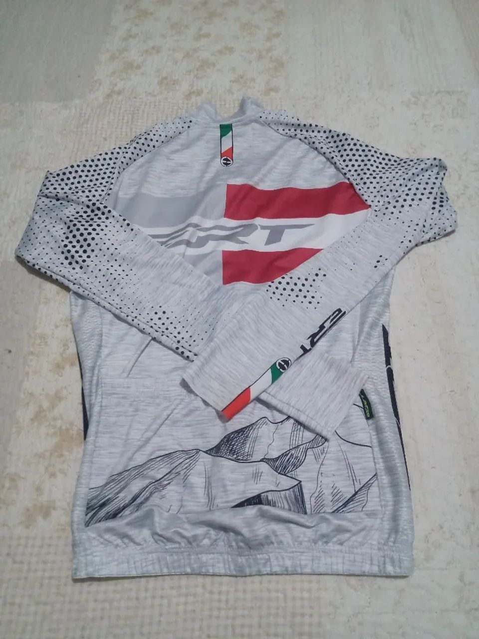 Camiseta de Ciclismo - Tamanho P - ERT - Elite. - Foto 2