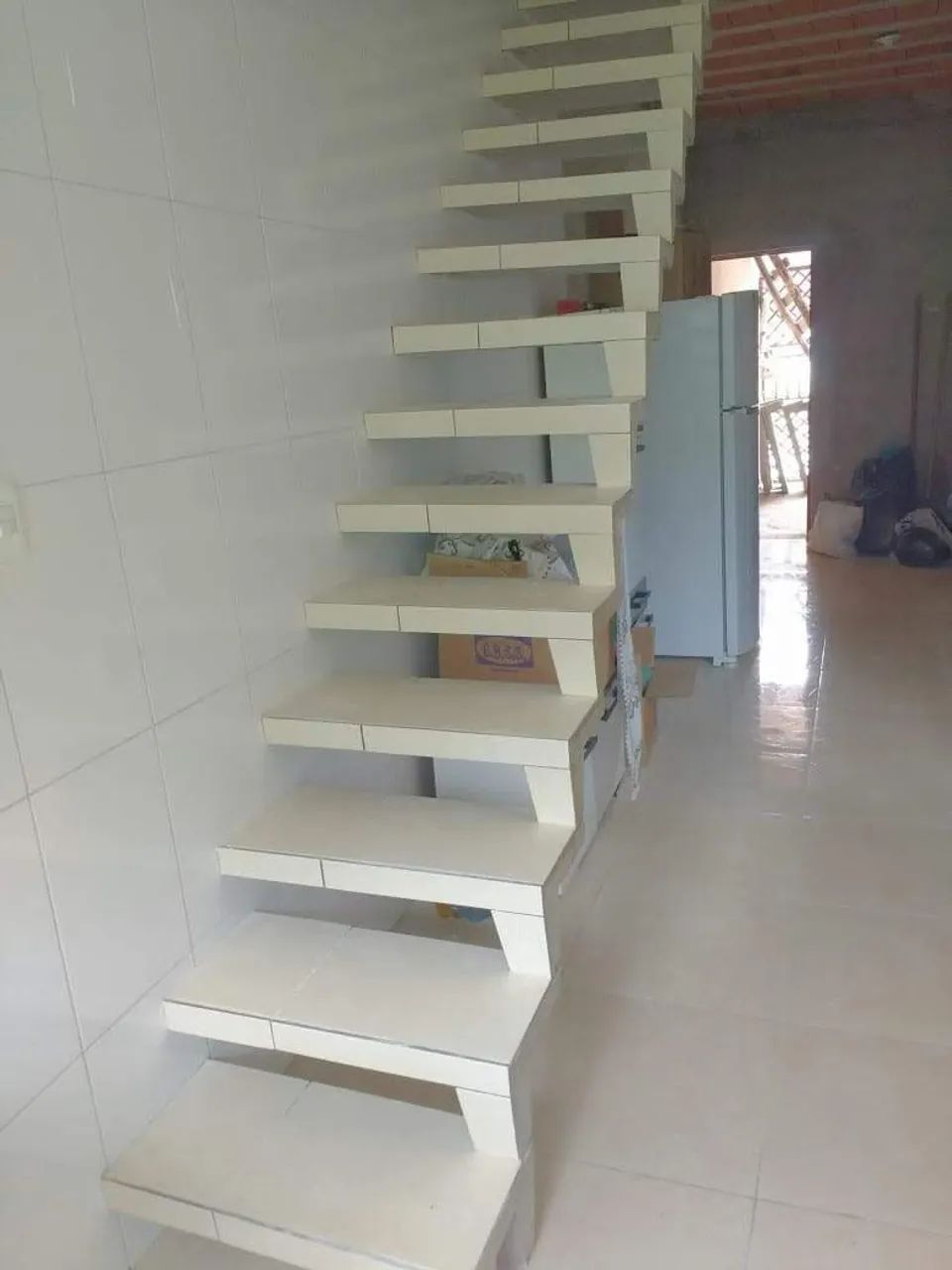 Escadas Pré Moldada e Corrimão INOX - Foto 5