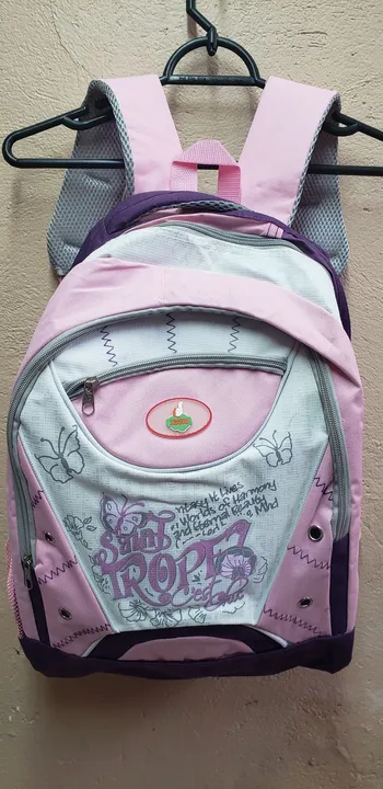 Mochila escolar Nova