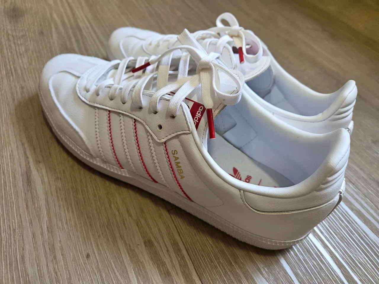 Tênis Adidas Samba Branco - Minnie Coração