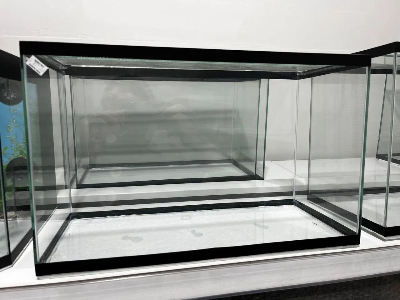 Aquario vidro novo com tampas  - Foto 2