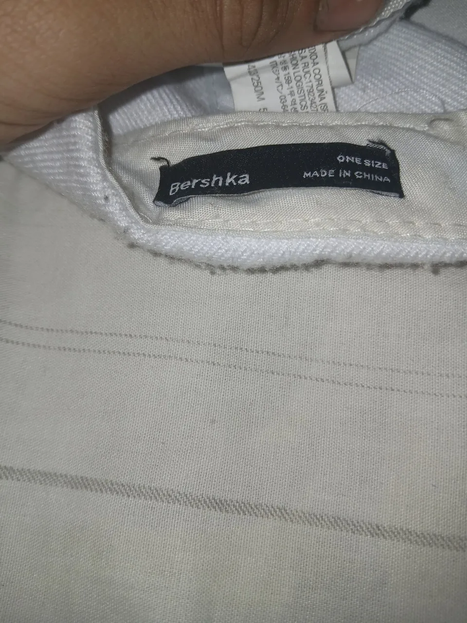 Boné Bershka - Tamanho Único