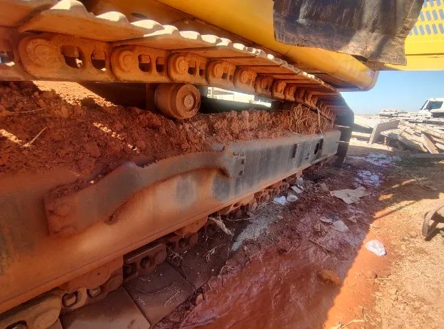 Escavadeira New rolland 2014 - Foto 15