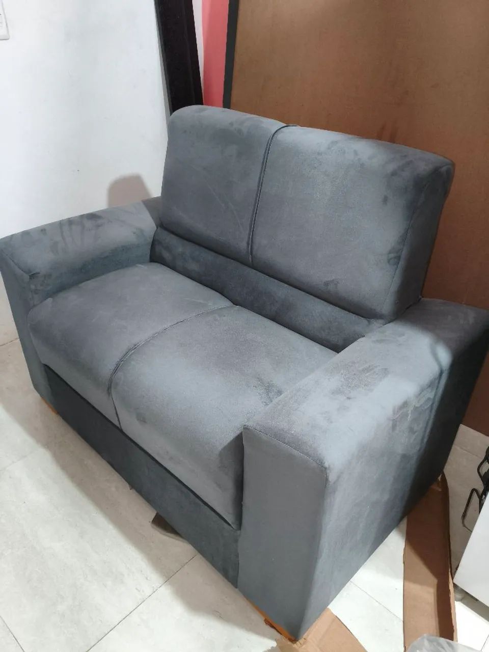 Sofá 2 lugares 64595871594499121