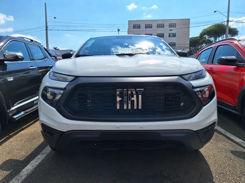 Fiat TORO 1.3 TURBO 270 FLEX ENDURANCE AT6 - Foto 2
