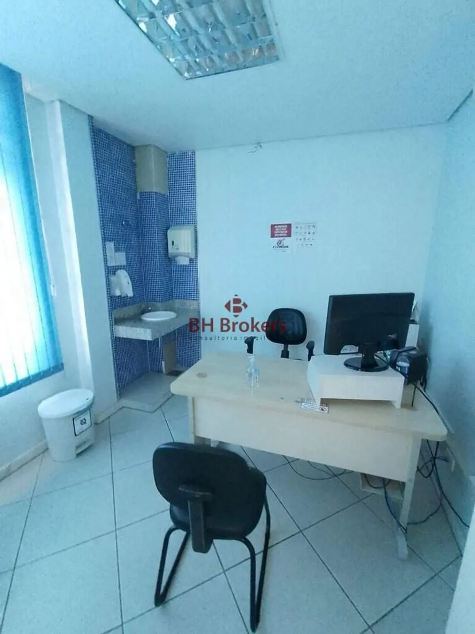 Prédio comercial; 1894m²; Barro Preto