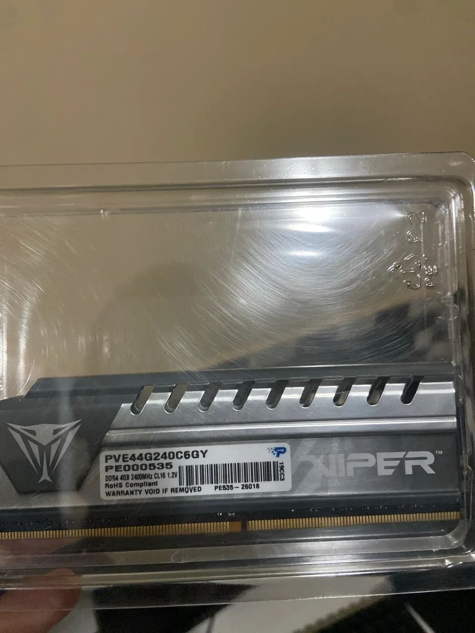 Viper RAM Memory 4 GB64739358439939121