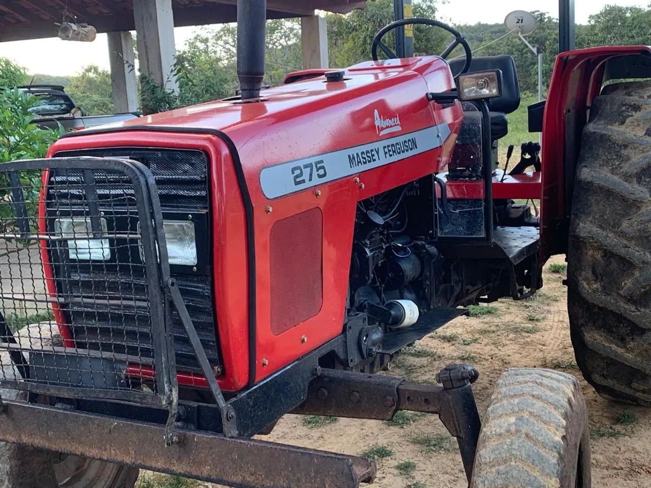 Trator Massey Ferguson 275 - Foto 2