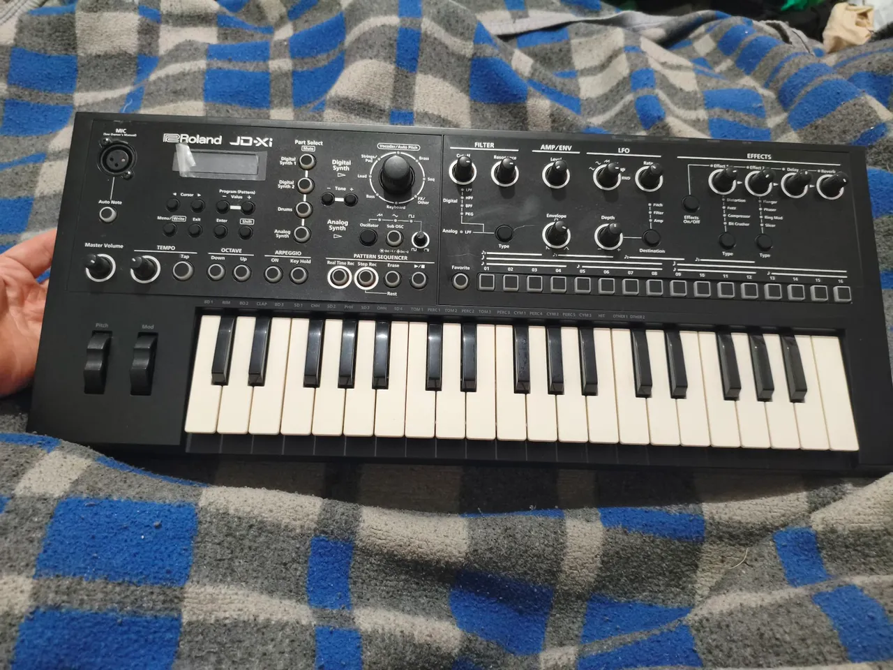 roland jd xi
