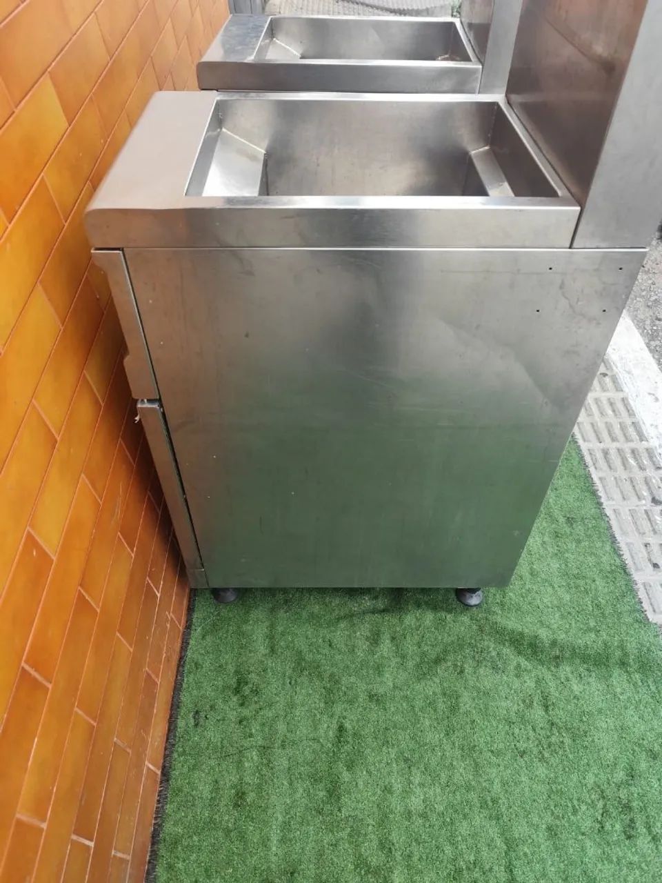 Fritadeira industrial inox elétrica - Foto 2
