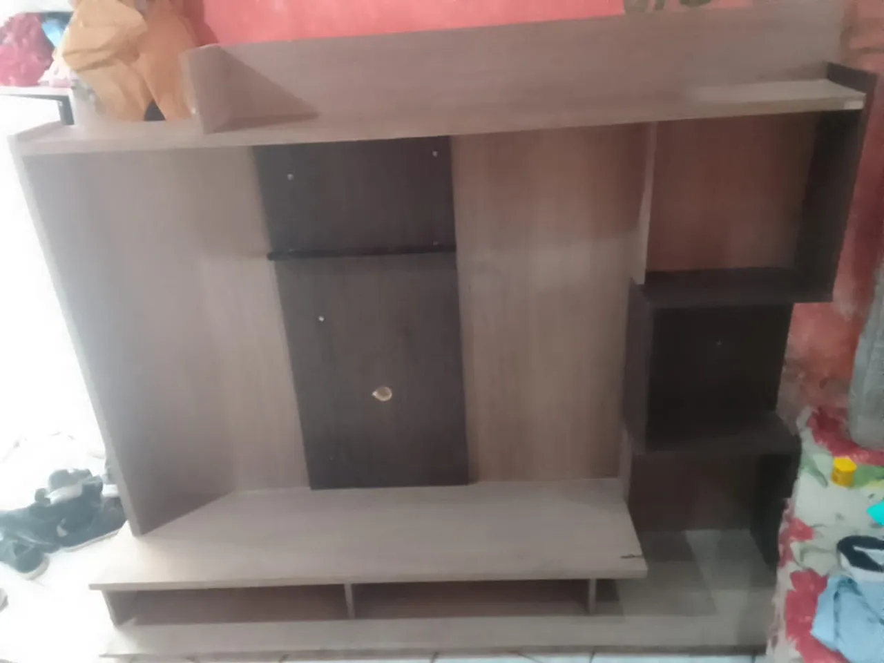 Painel para TV com design moderno