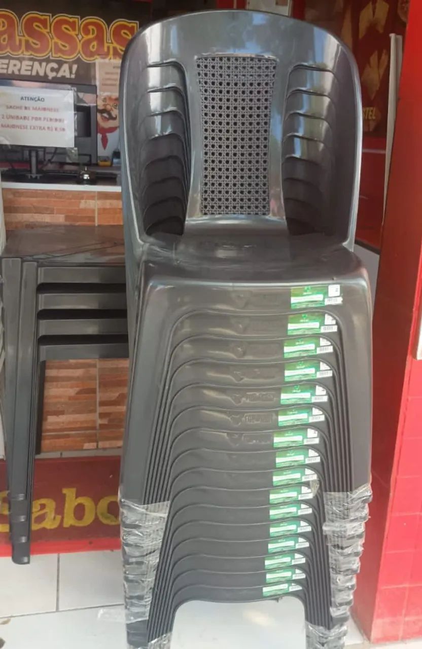 Cadeira de plástico  - Foto 2
