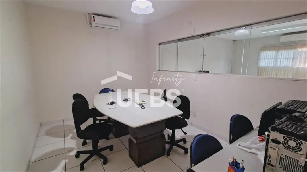 Casa Comercial no Cidade Jardim - Versatilidade e Conforto - Foto 2