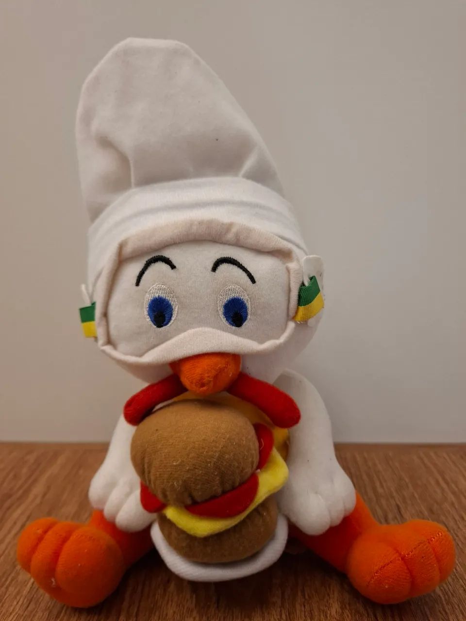 Pelúcia Frango Sadia Chef 25cm