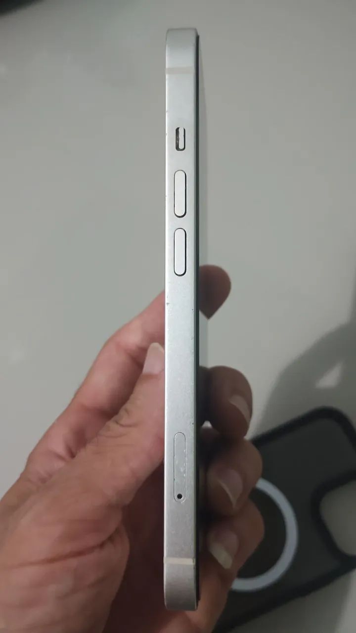 Vendo Phone 12 normal todo original  - Foto 4
