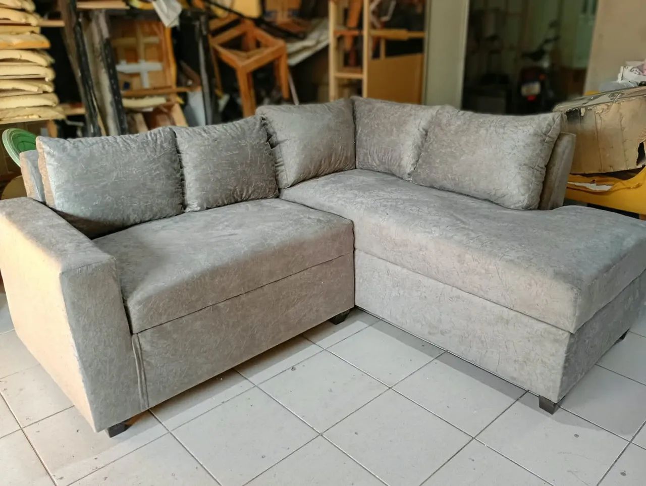 SOFÁ DE CANTO R$ 1.300,00 - Foto 5