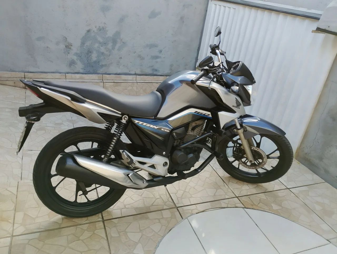 Moto  - Foto 4
