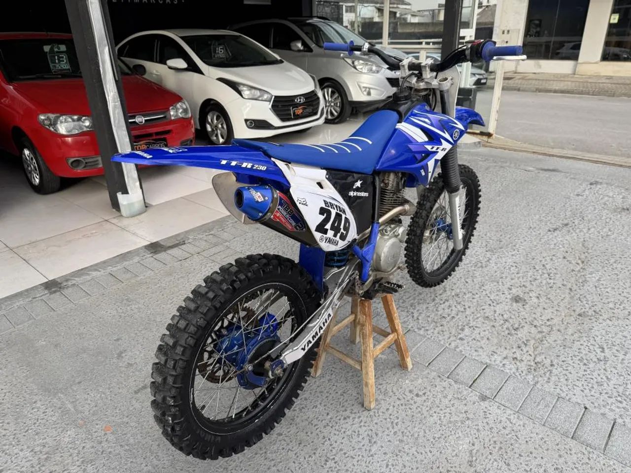 TT-R 230 - Foto 3