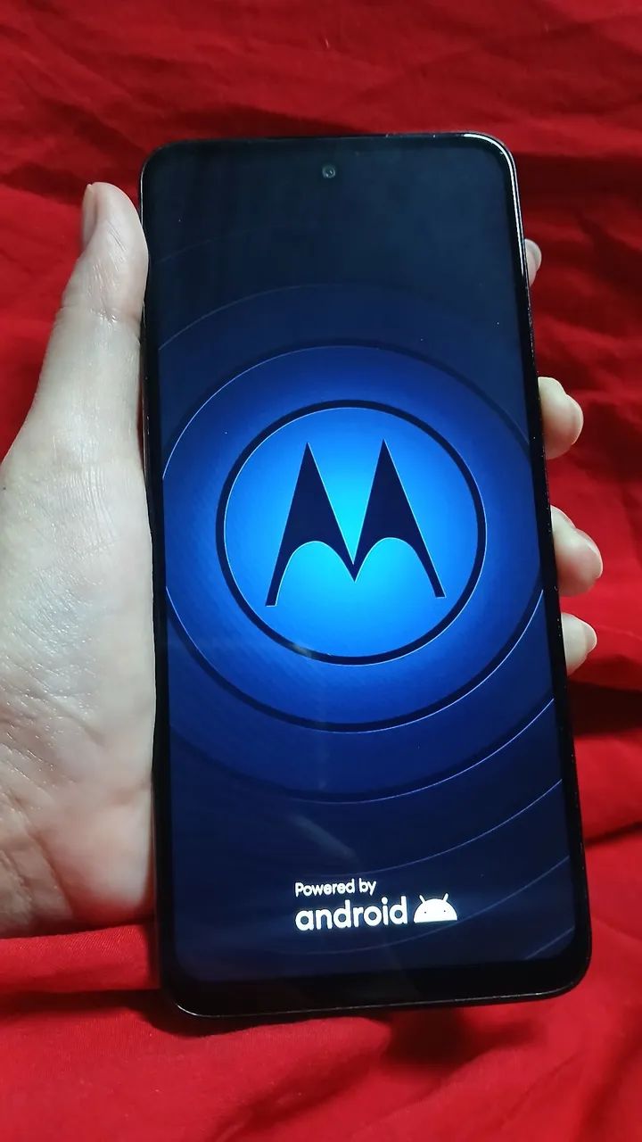 Vendo Motorola g53. 