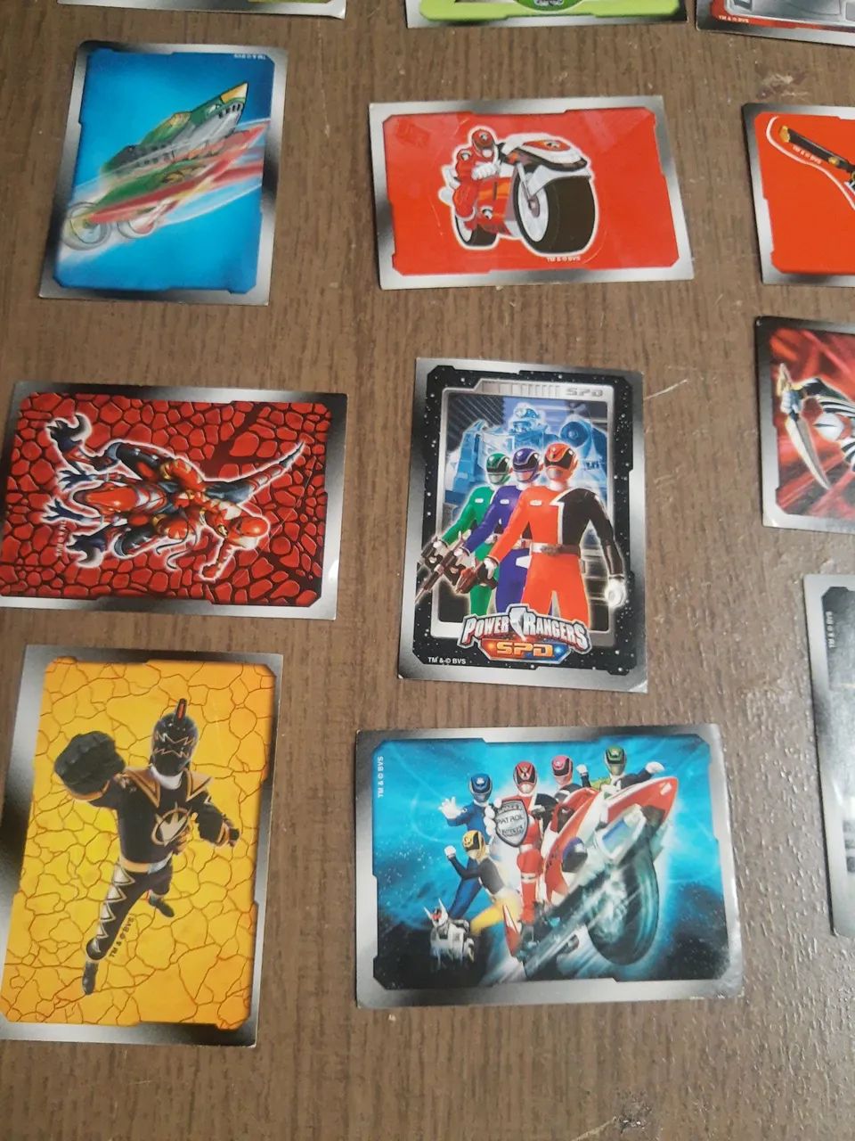 Figurinhas do Power Rangers colecionáveis  - Foto 4