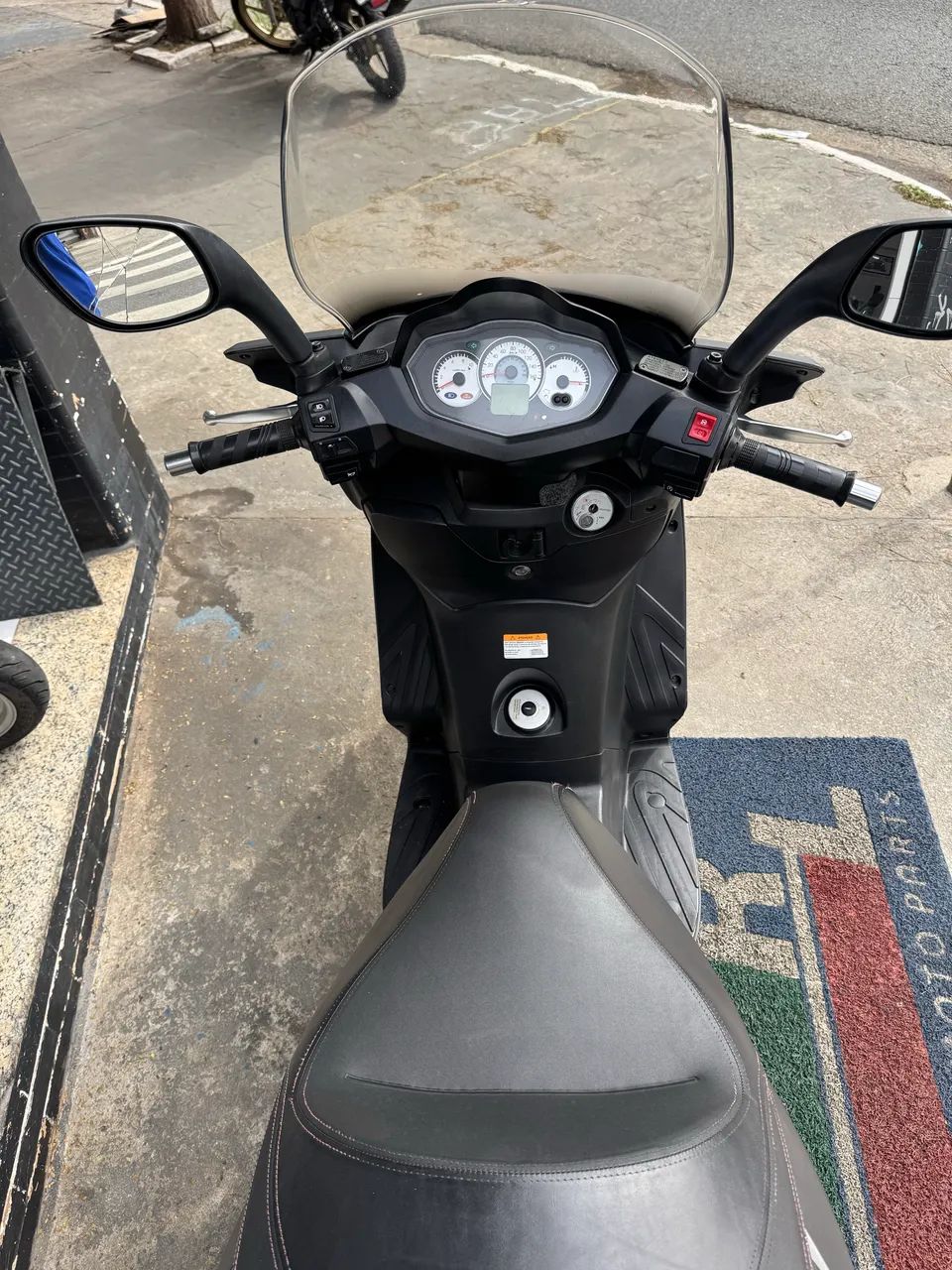 CITYCOM S 300i baixo km  - Foto 4