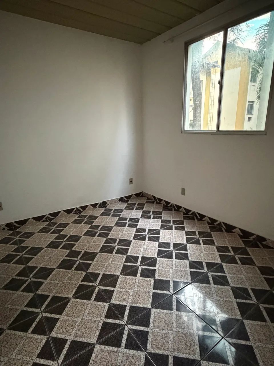 APT 800 JÁ COM O CONDOMÍNIO E ÁGUA EM COSMOS  - Foto 3