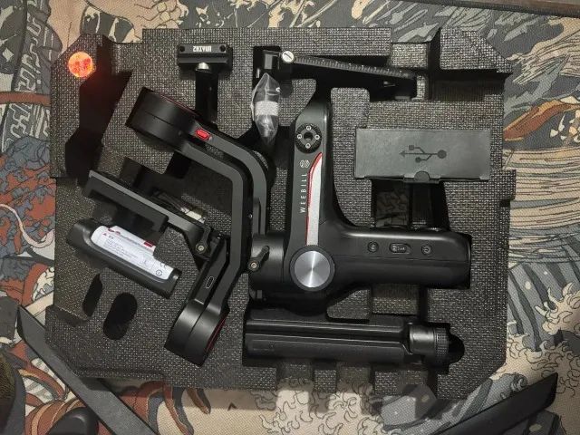 Sony a6500 + Sigma 30mm + Gimbal - Videomaker Starter Kit  - Foto 3