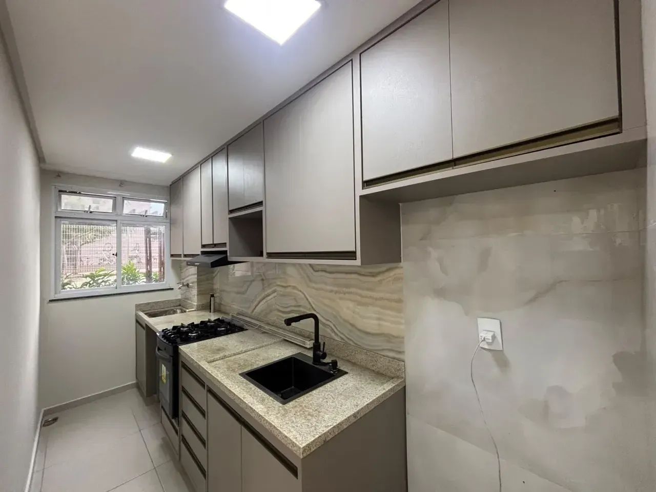 Apartamento 2 quartos com quintal em Morada de Laranjeiras - Serra - ES - Foto 3