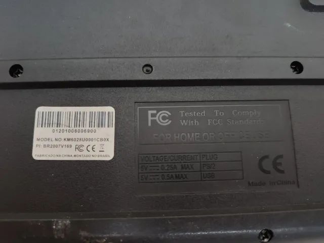 Teclado USB com Fio e Teclado Numérico ao Lado e Atalhos na Parte de Cima - Foto 4