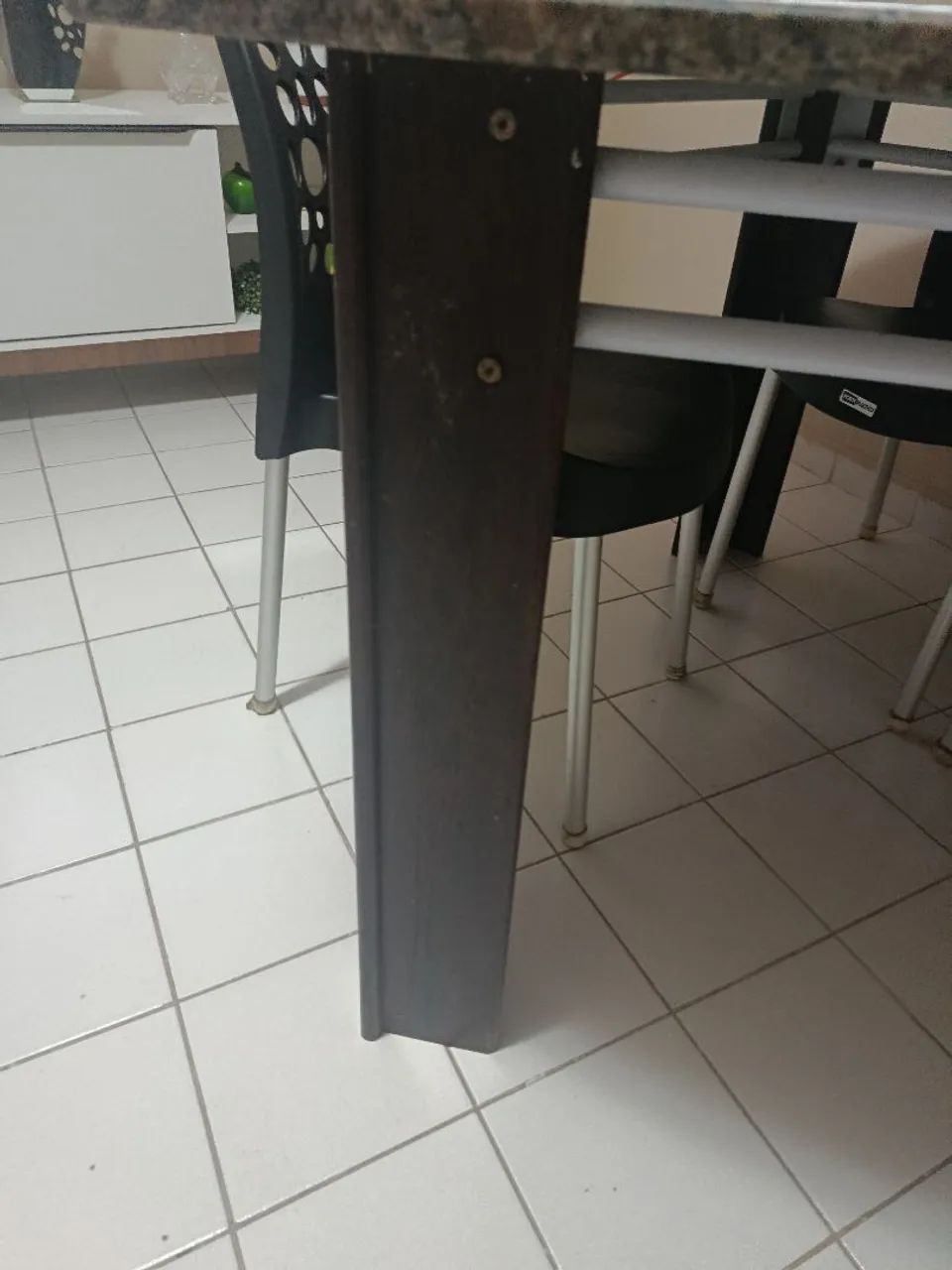 Mesa de jantar sem as cadeiras  - Foto 3