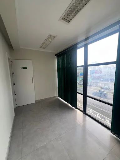 Sala para alugar, 184 m² - Cavaleiros - Macaé/RJ