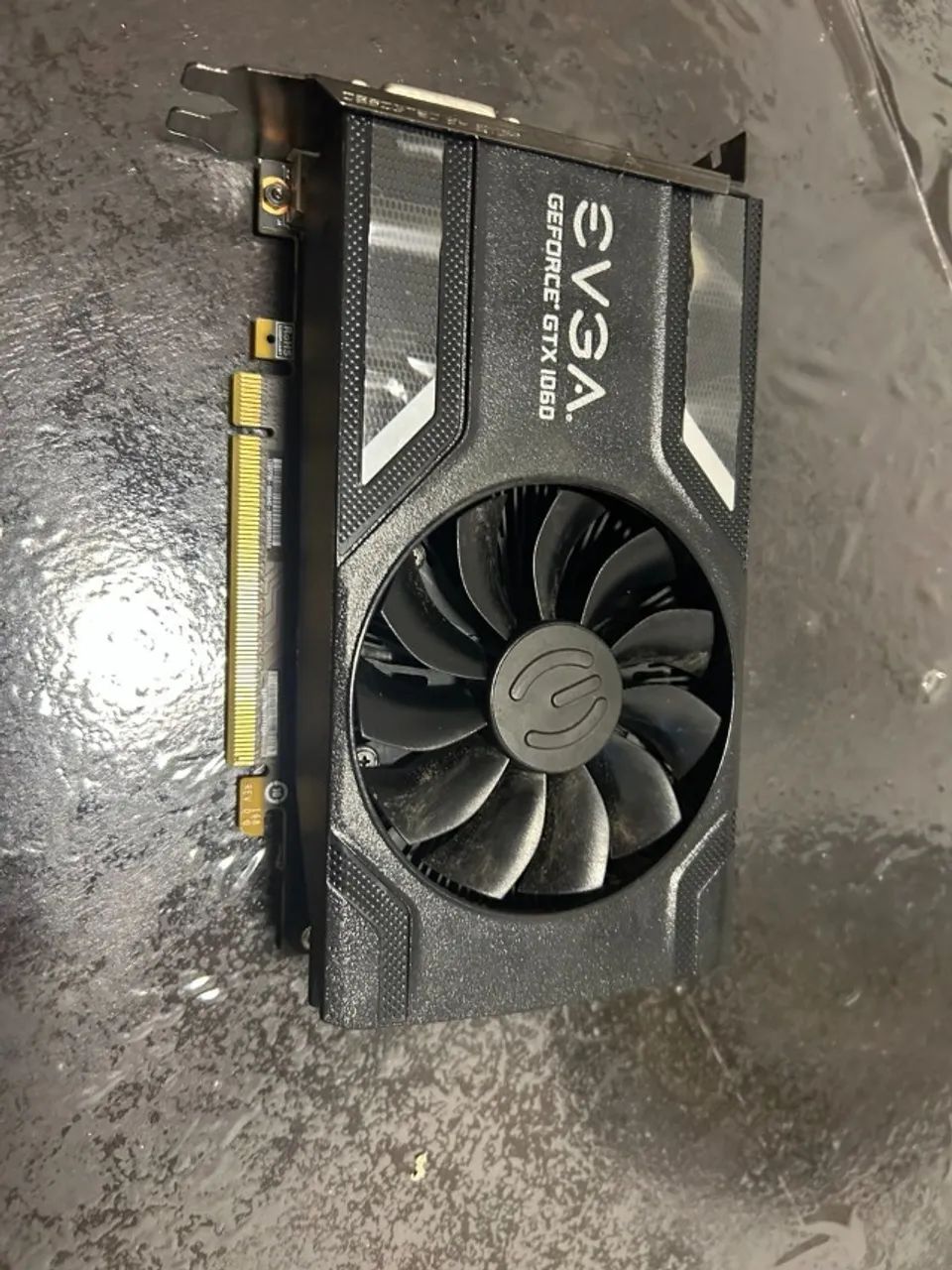 Placa De Vídeo EVGA GeForce Gtx 1060 6GB - 06G-P4-6161-KR - Foto 3