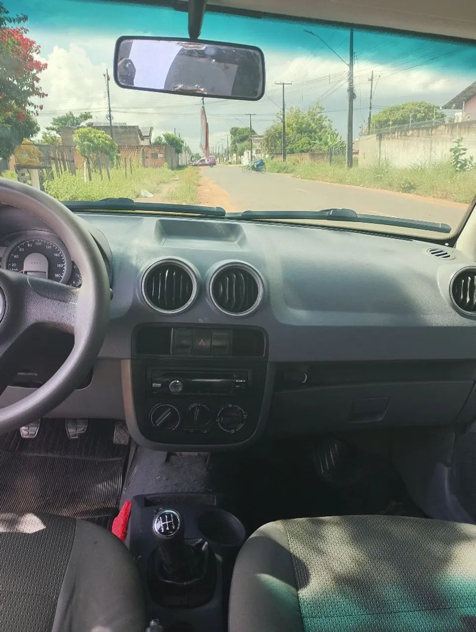 Volkswagen Gol Gol ECOMOTION  1.0 Mi Total Flex 8V 4p 2011