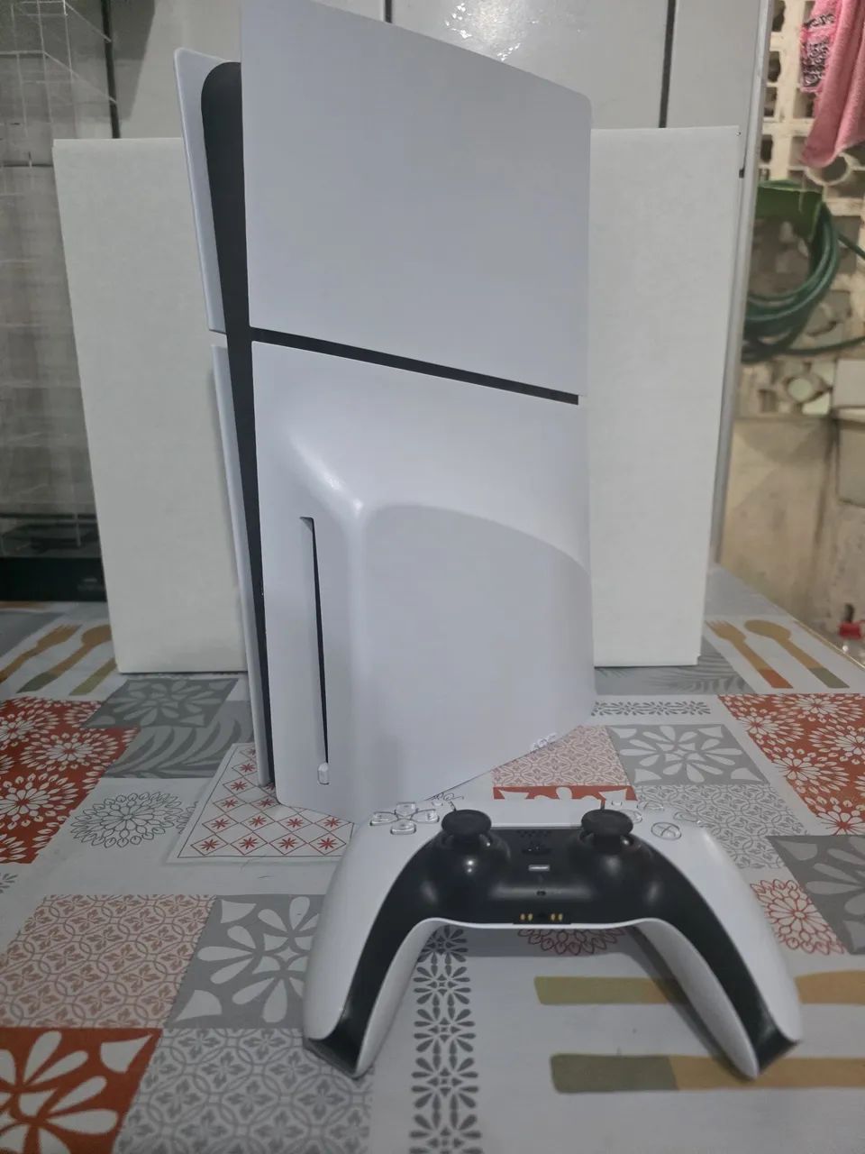 Ps5 slim com leitor de disco em perfeito estado  - Foto 2