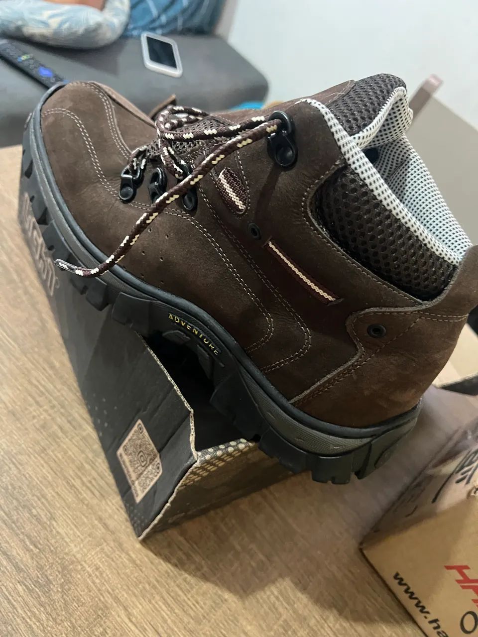 Bota de trilha nova  - Foto 3