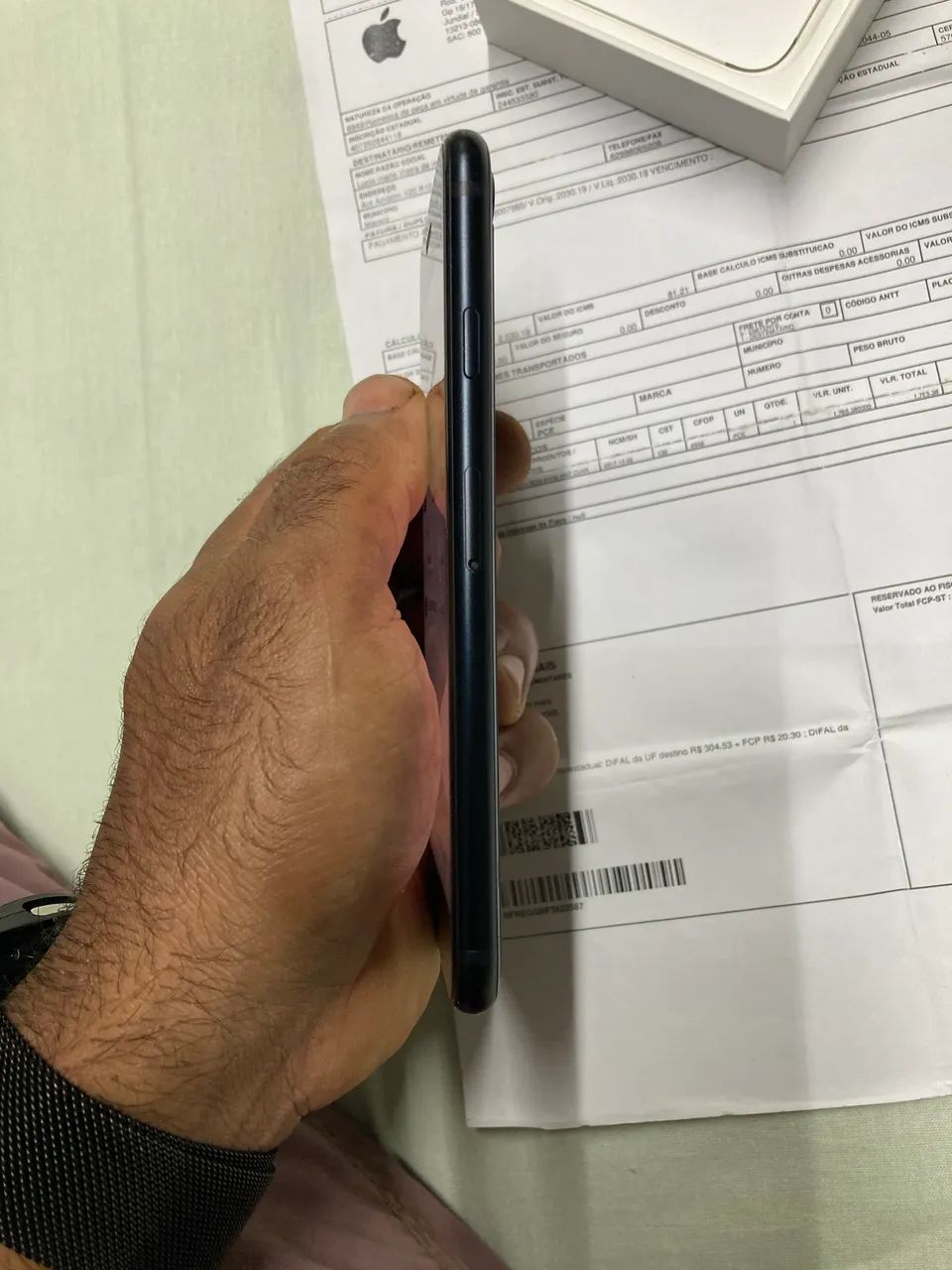 iPhone SE 3 geração garantia da Apple única dona  - Foto 5