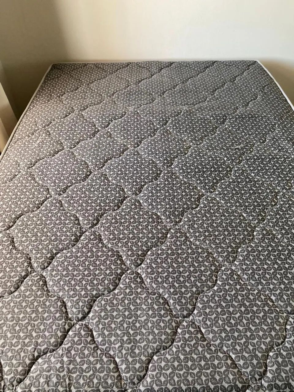 Cama box casal conjugada no plástico, com colchão. - Foto 4