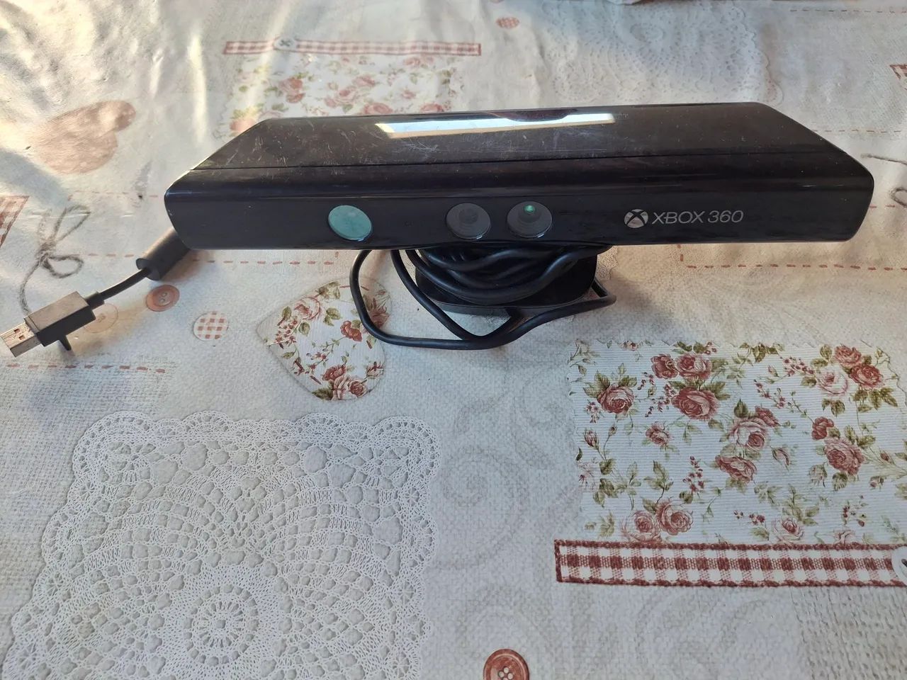 Kinect Xbox 360 + 2 Jogos - Foto 2