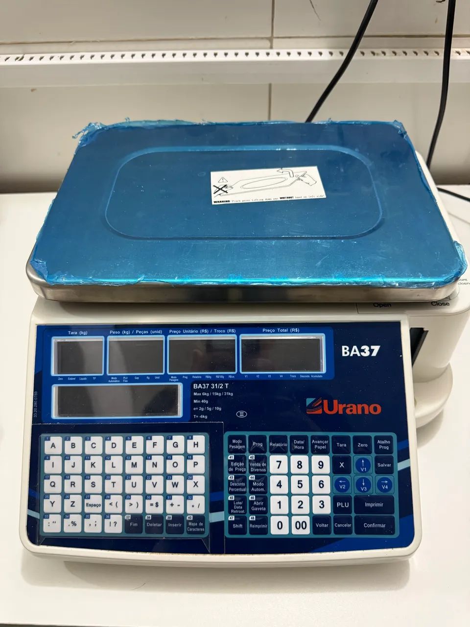 Balança urano BA37