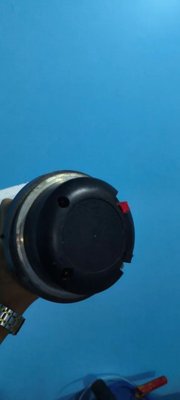 JBL 305