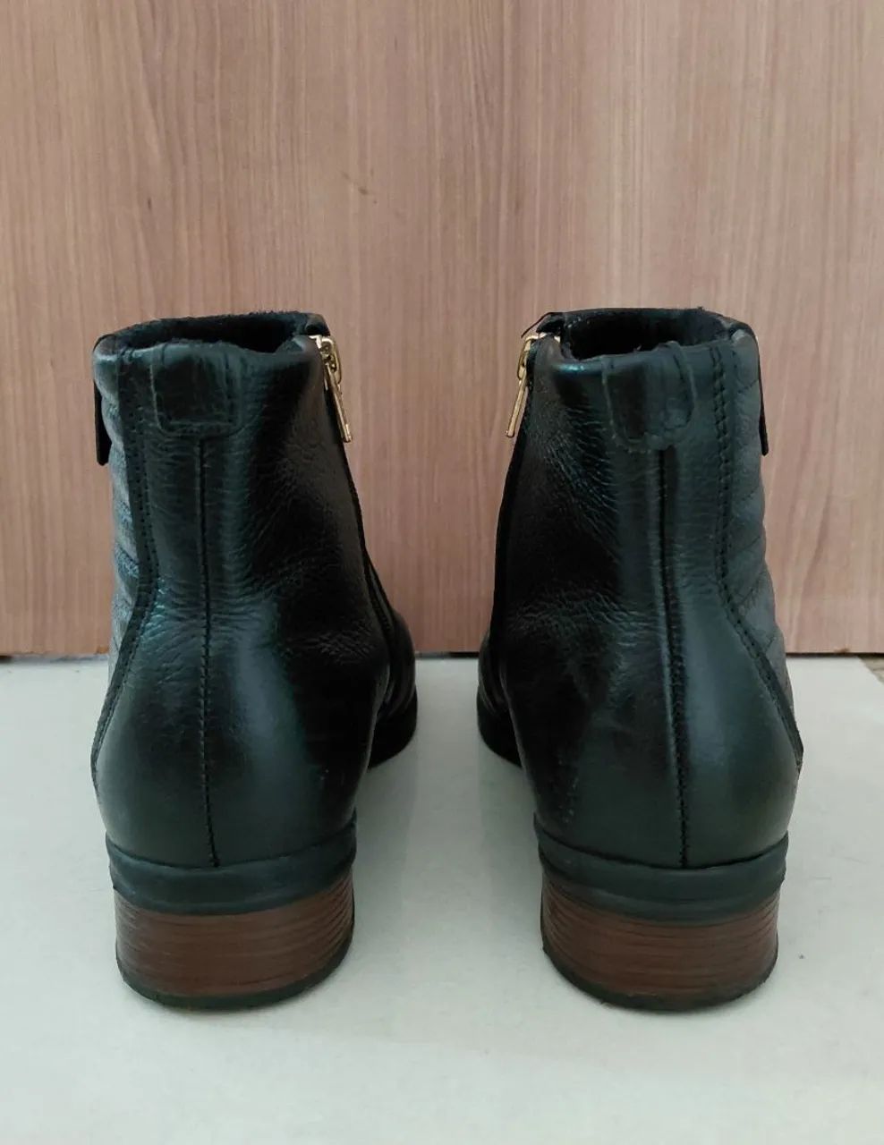 Bota de Couro feminina  - Foto 3