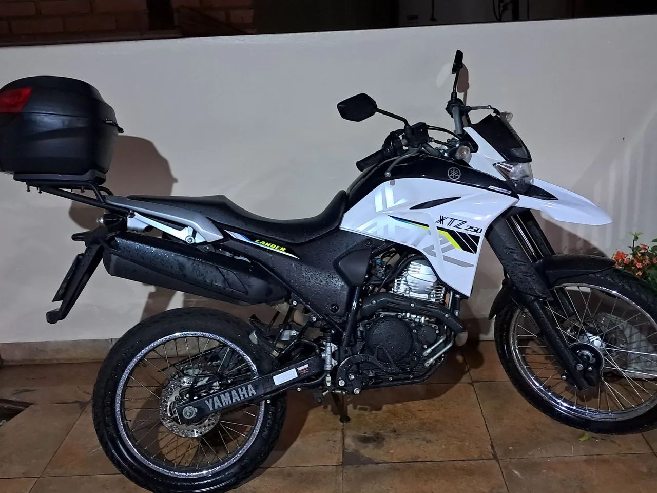 Lander. 250 super nova