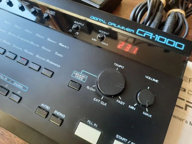 Bateria de ritmo digital pré-programada Roland digital drummer cr 1000. Produto raro ! - Foto 4