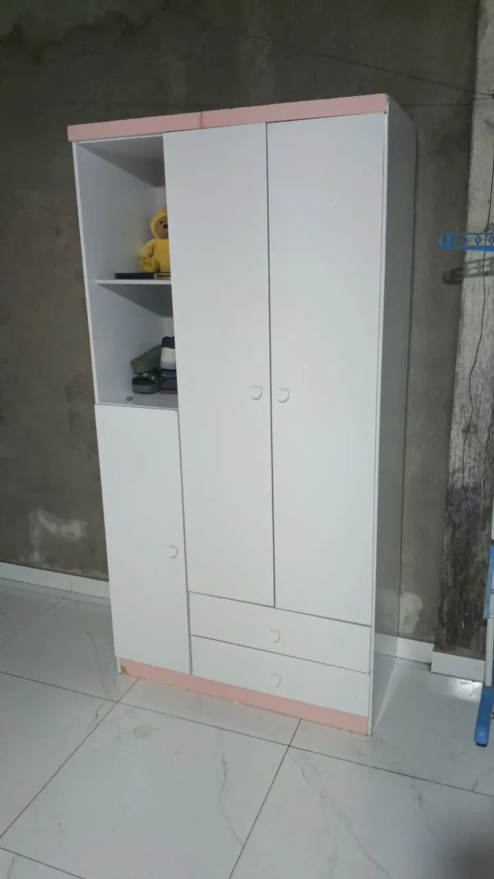 Guarda roupa infantil 