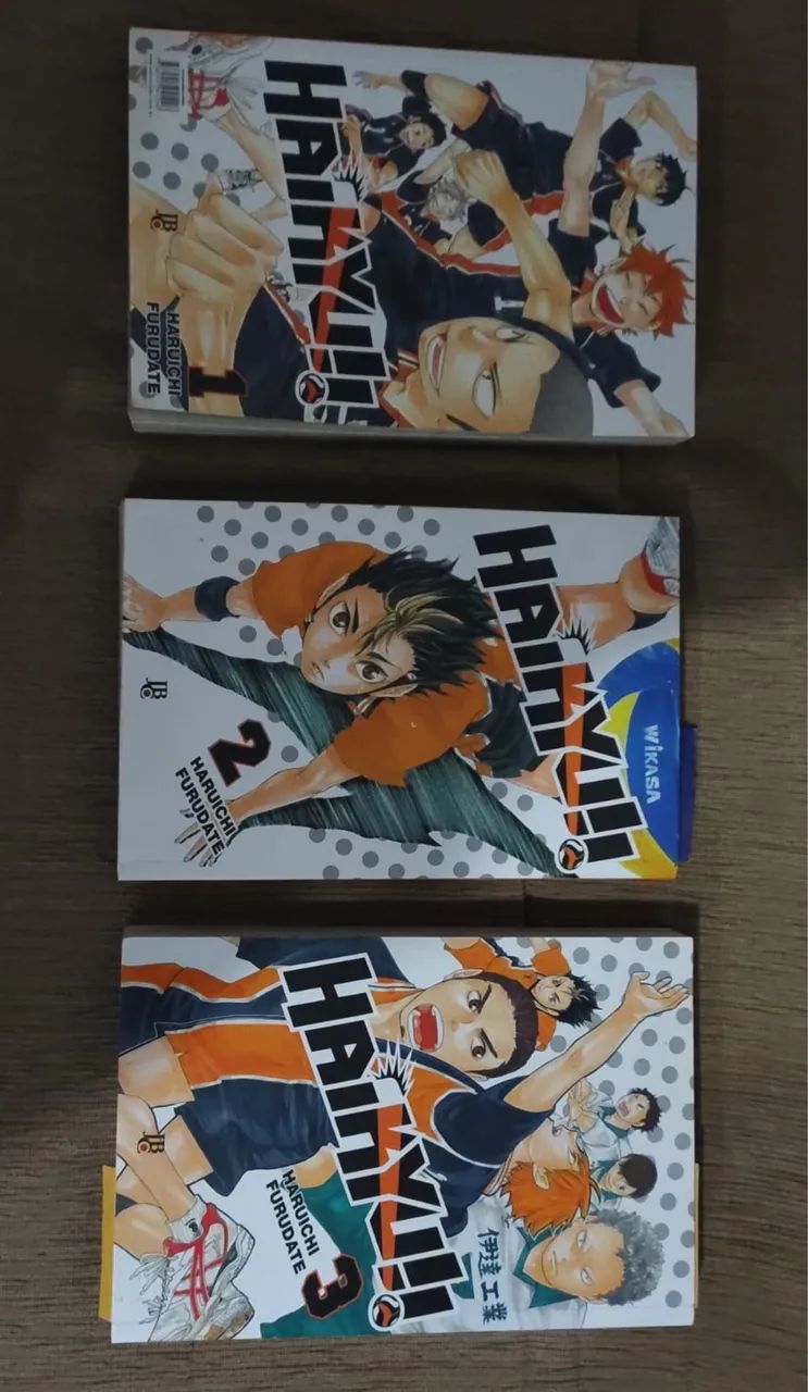 Vende-se  mangá Haikyuu volume 1, 2 e 3