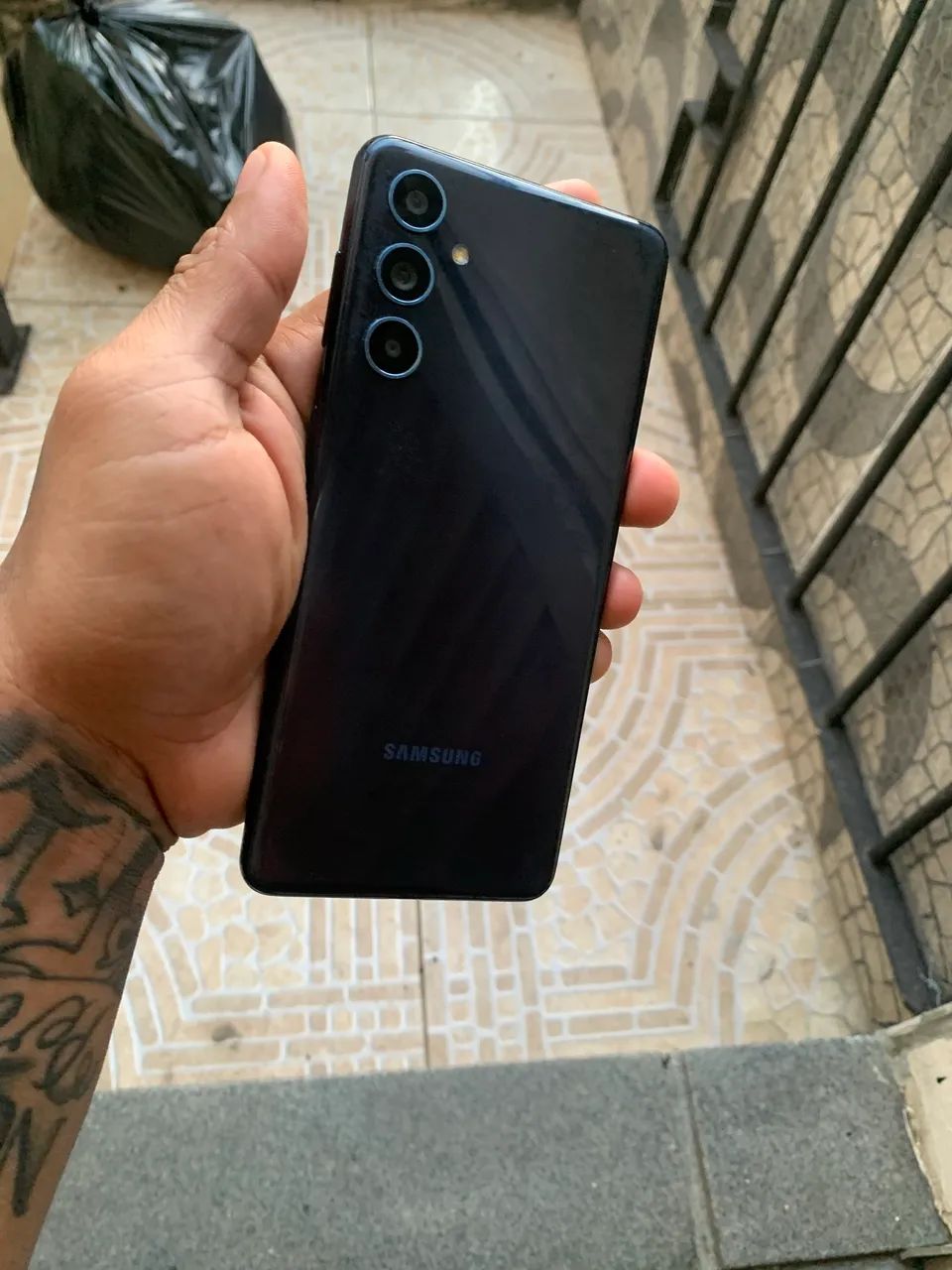 Samsung a Galaxy M54 5G - Foto 4