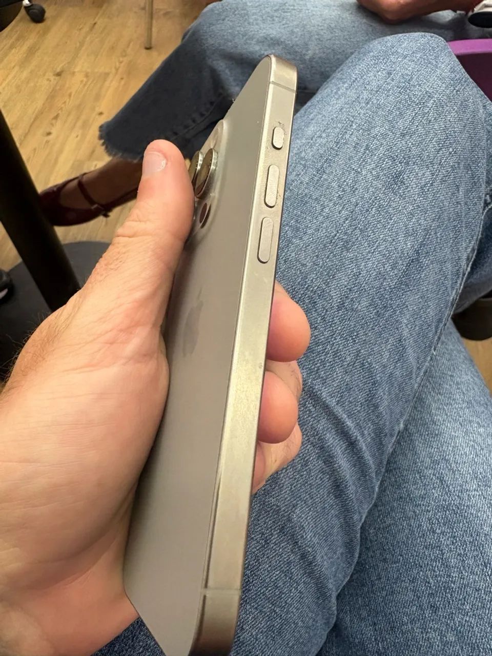 iPhone 15 Pro 256gb - Foto 3