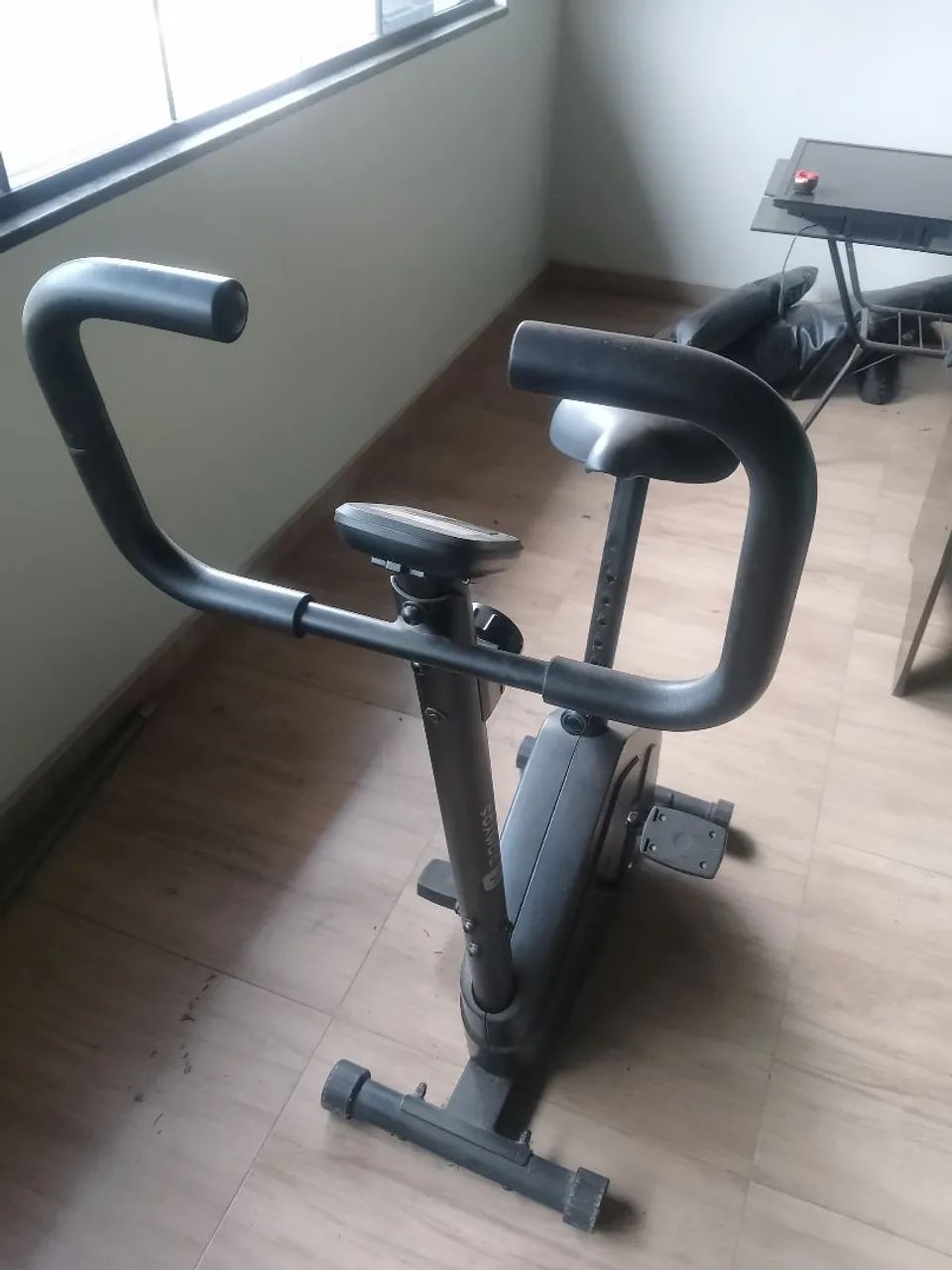 BICICLETA ERGOMÉTRICA DOMYOS