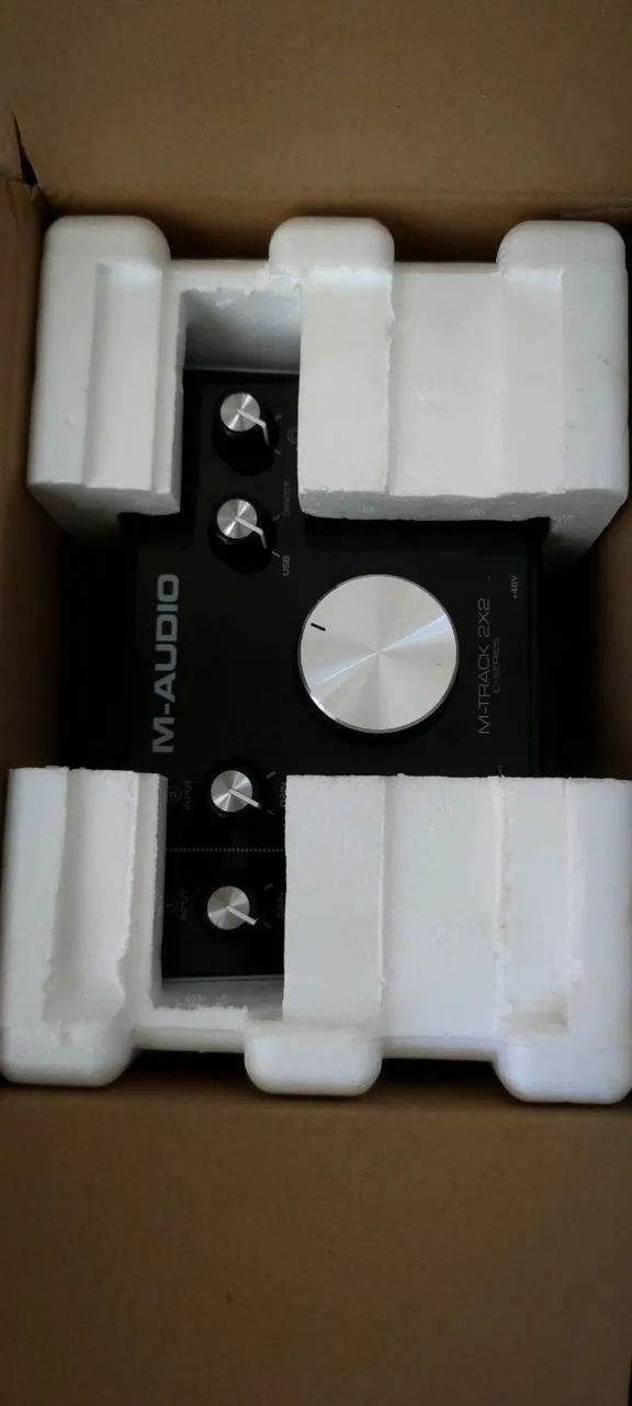 Kit de Gravação Completo M-Audio M-Track 2x2 Vocal Studio Pro - Foto 4
