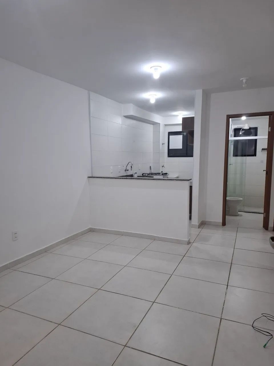 Locação/ Condomínio Fechado. 